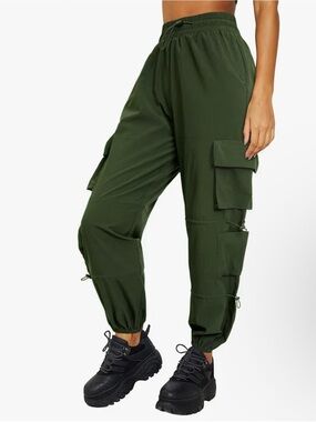 NWT Dark Olive Cargo Jogger Pants for Women